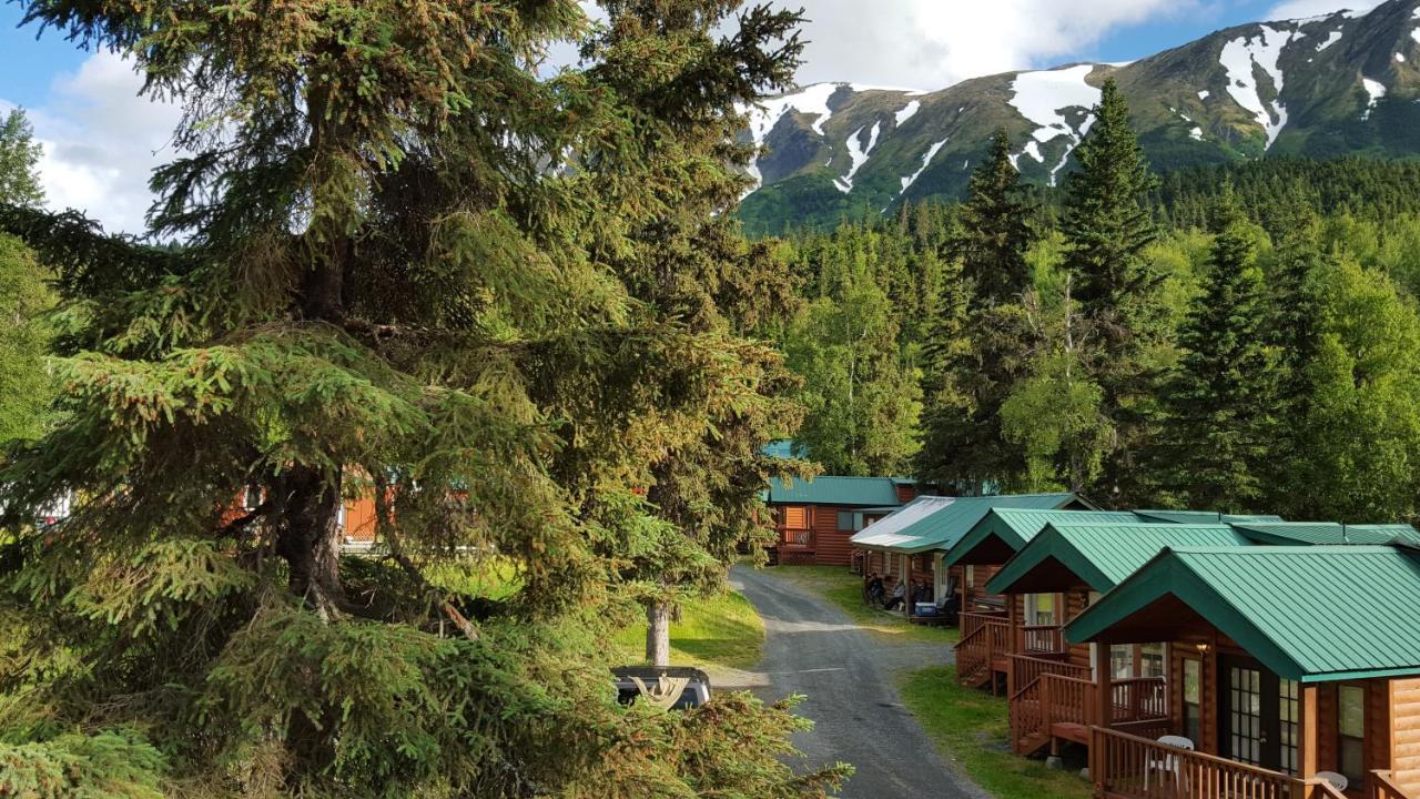 Gwin'S Lodge & Roadhouse Cooper Landing Экстерьер фото