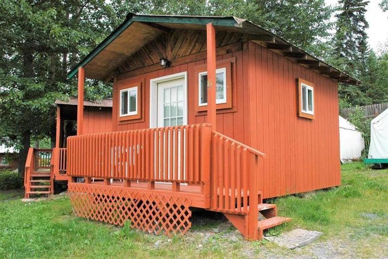 Gwin'S Lodge & Roadhouse Cooper Landing Экстерьер фото